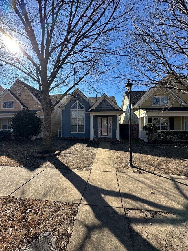 Photo - Move In Ready! Newly Refinished Floors! Upgraded Fixtures! House