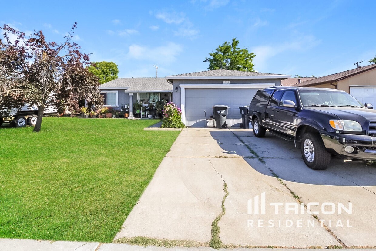 Foto principal - 1713 Armington Ave