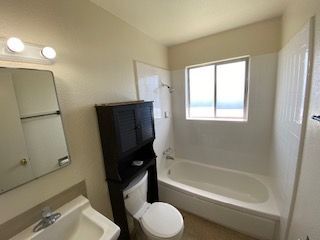 Foto del edificio - 1026 Washington Ave