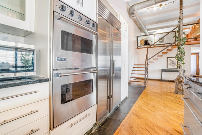 Foto del edificio - 1439 S Michigan Ave