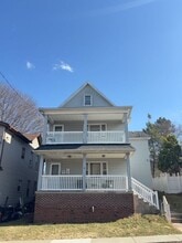 Building Photo - 1413 Prospect Ave