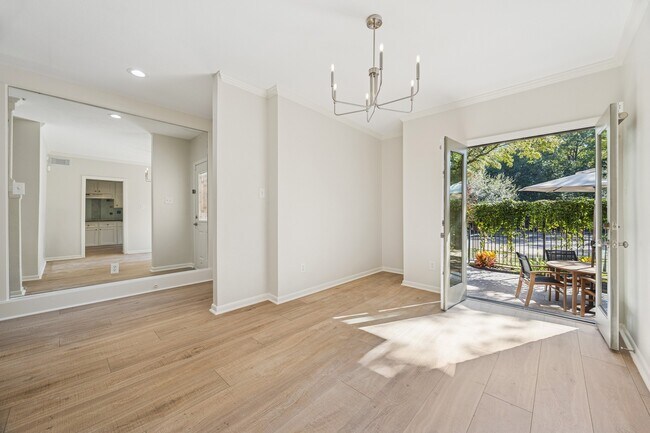 Foto del edificio - 4710 Post Oak Timber Dr