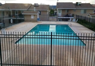 Building Photo - 455 S 1100 E