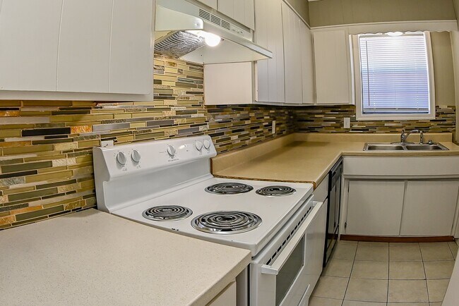 Foto del edificio - 2054 Garland Ave