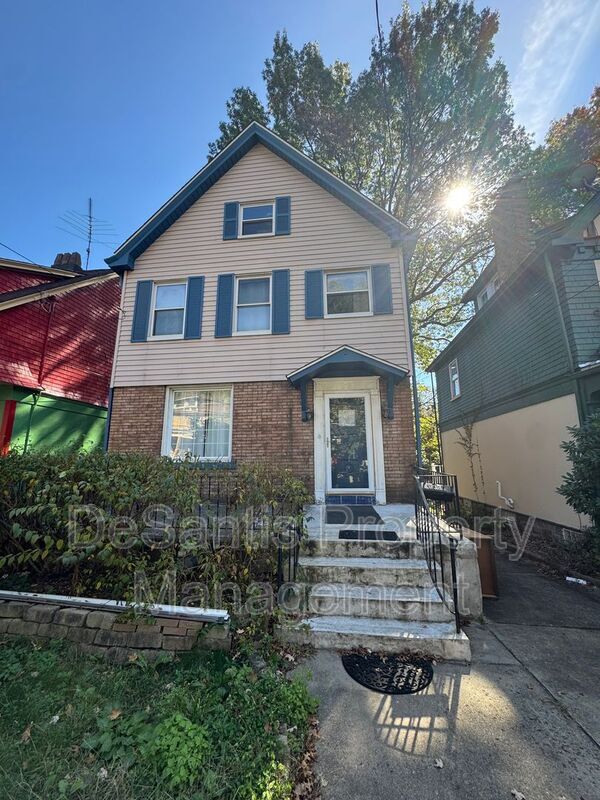 Foto del edificio - 6332 Phillips Ave