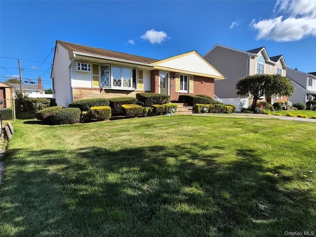 Building Photo - 35 Elwood Ave