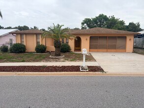Building Photo - 8625 Briar Patch Dr