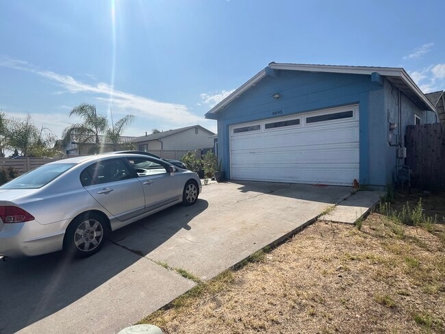 Foto del edificio - 8695 Belfast Cir