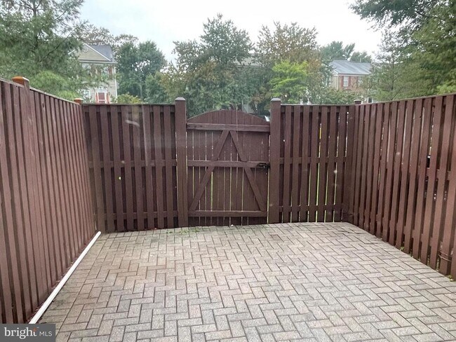 Foto del edificio - 1955 Pawlet Dr