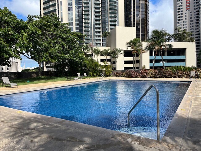 Foto del edificio - 1255 Nuuanu Ave