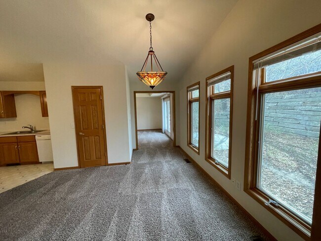 Foto del edificio - Large and Spacious Duplex