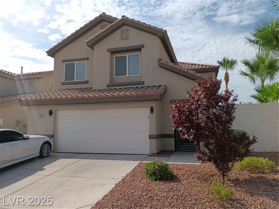 Foto principal - COMING SOON! NORTHWEST GEM! SPACIOUS HOME ...