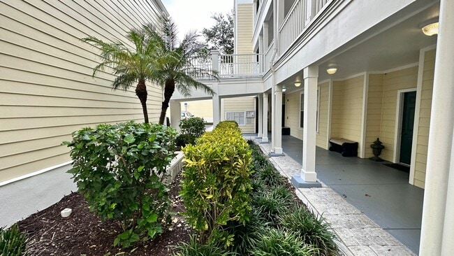 Building Photo - 460 Water St