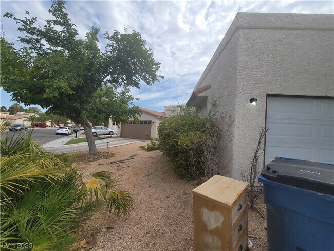 Foto del edificio - 3805 N Twig Ln
