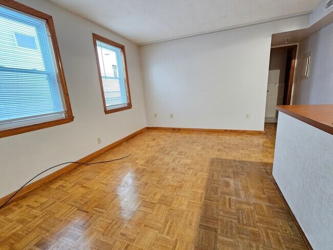 Foto del edificio - 49 Cottage St