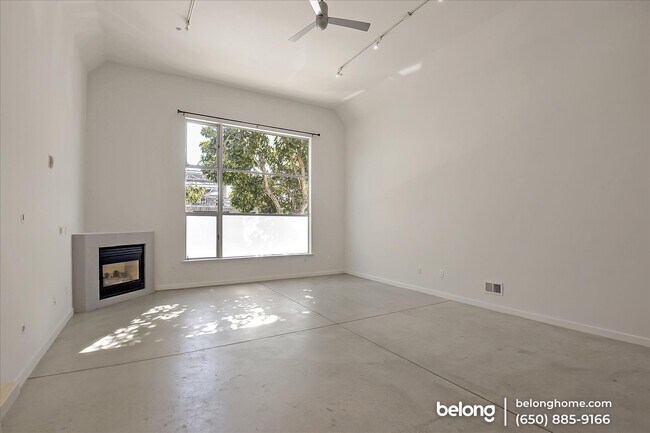 Foto del edificio - 1488 Harrison St