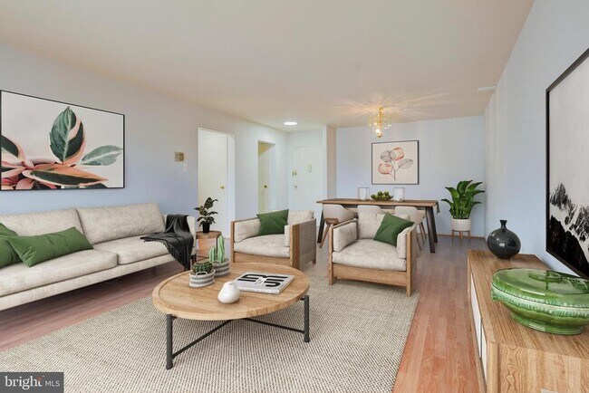 Foto del edificio - 7400 Lakeview Dr
