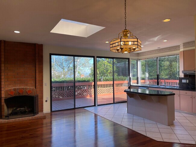 Building Photo - 6535 Caminito Northland