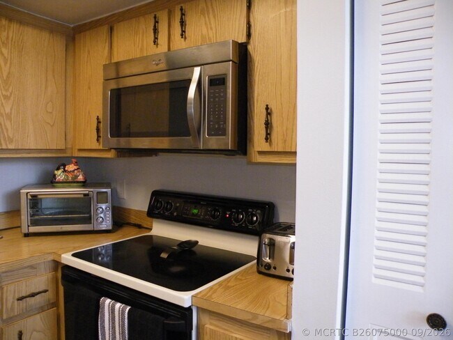 Foto del edificio - 15 Willowbrook Ln
