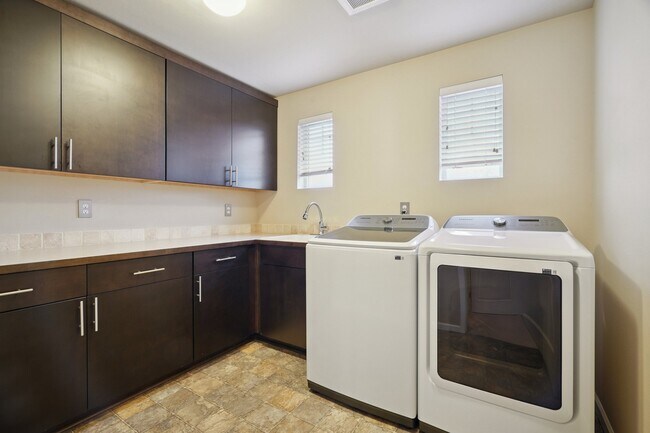 Foto del edificio - 16112 81st Ave E