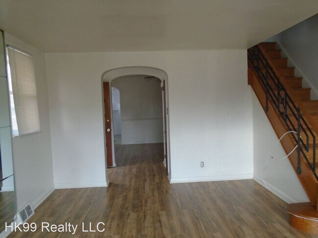 Building Photo - 3 br, 2 bath House - 1125 Princeton Ave.