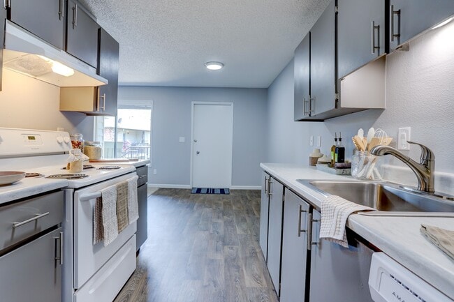 Foto del edificio - Meadow Park East Apartments-541-995V