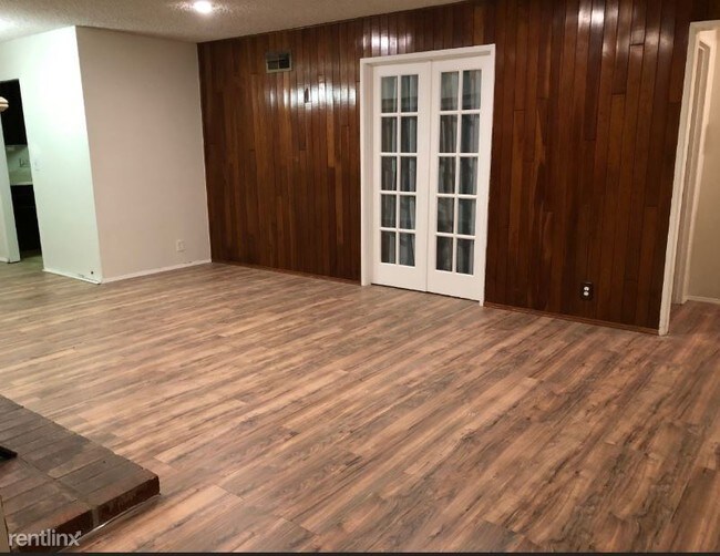 Building Photo - 4 br, 2 bath House - 8111 San Jose Cir