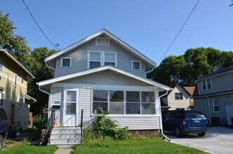 Building Photo - 1106 Garfield Ave