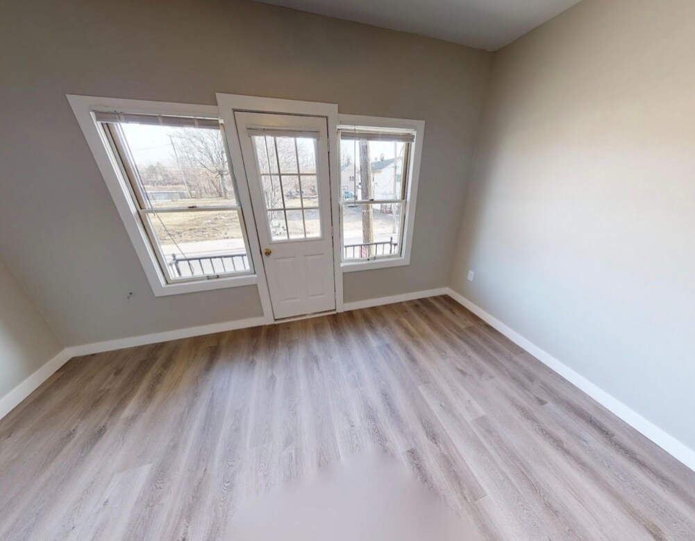 Master bedroom - 7926 Lorain Ave