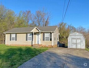 Building Photo - 667 Artic Ave