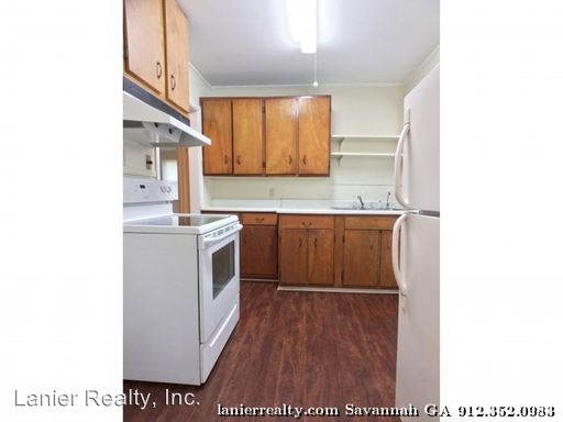 Building Photo - 110 Appleby Rd