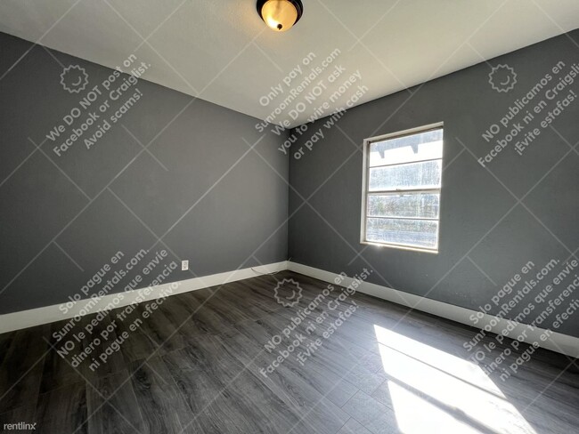 Building Photo - 1 br, 1 bath House - 710 Wyatt St