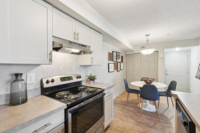 Foto del edificio - Alvista Sterling Palms