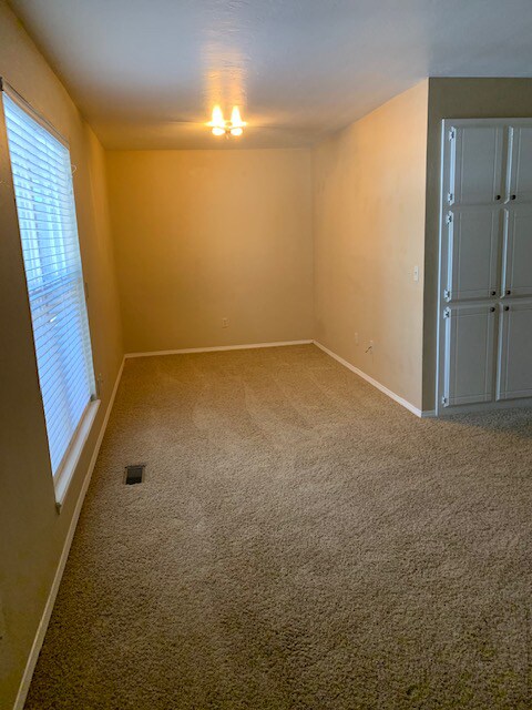 Foto del edificio - 12349 Cedar Springs Ln