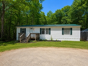 Building Photo - 102 Ridge Rd