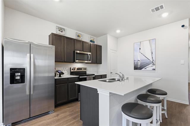 Foto principal - 6016 Primrose Rd