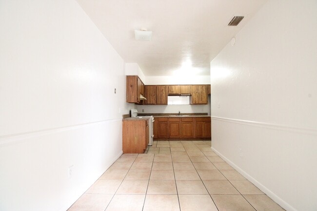 Foto del edificio - 6101 NW 23rd Terrace