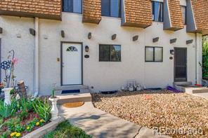 Building Photo - 527 E Highline Cir