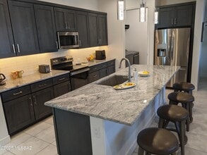 Building Photo - 30987 S Basalt Dr