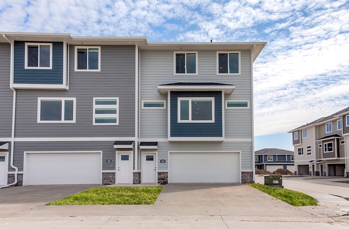 Foto principal - 1007 NW Shriver Blvd