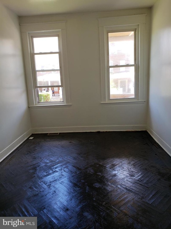 Foto del edificio - 2202 Bryant Ave