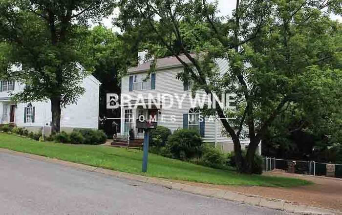 Building Photo - 924 Ilawood Dr