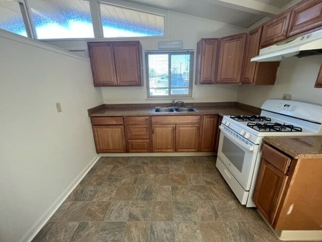 Building Photo - 5725 El Campo Way