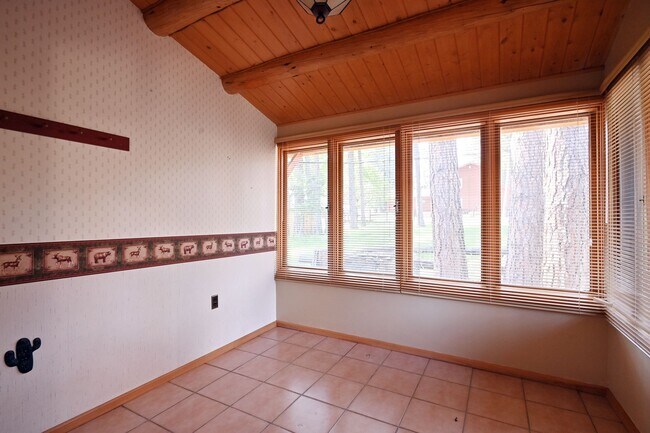 Building Photo - 272 Fish Hatchery Rd