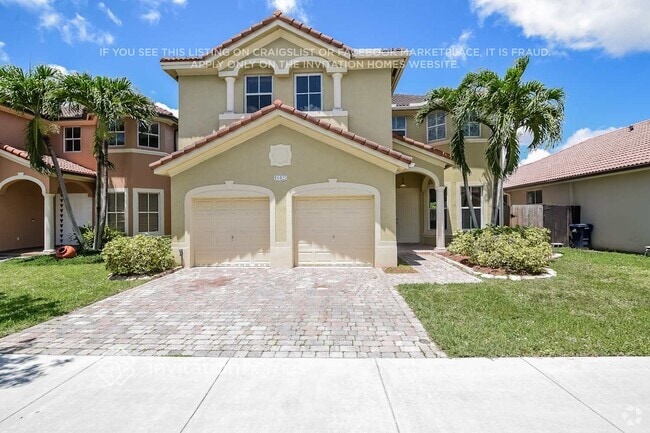 Building Photo - 16425 SW 84th St