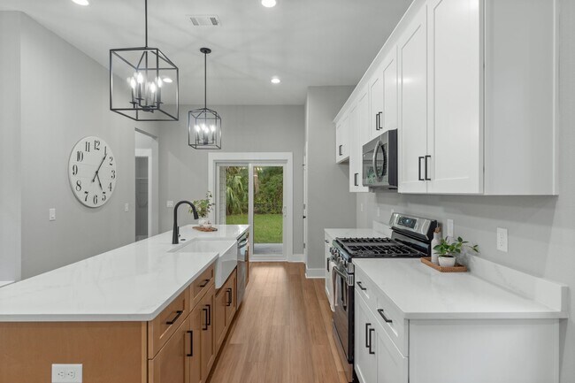 Foto del edificio - 706 N F St