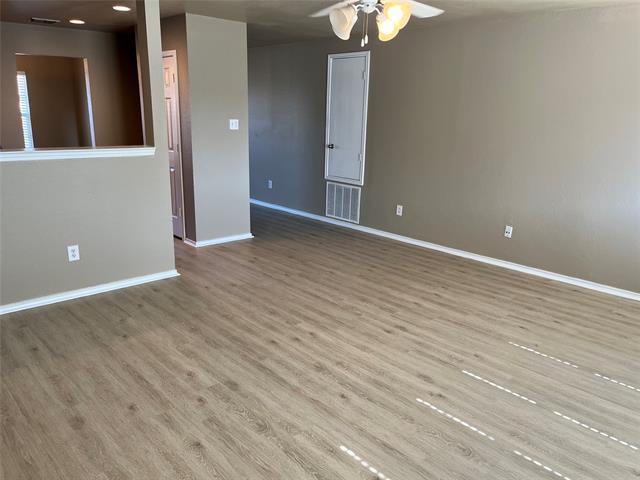 Building Photo - 10632 Park City tr