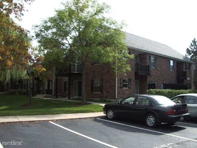 Building Photo - 2 br, 1 bath Condo - 1543 Raymond Drive #102
