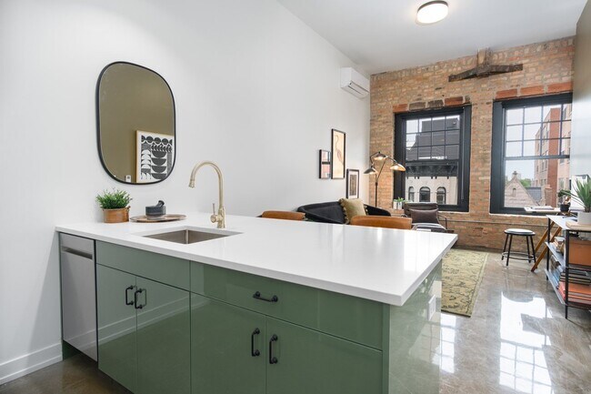 Foto del edificio - 1519 W Madison St