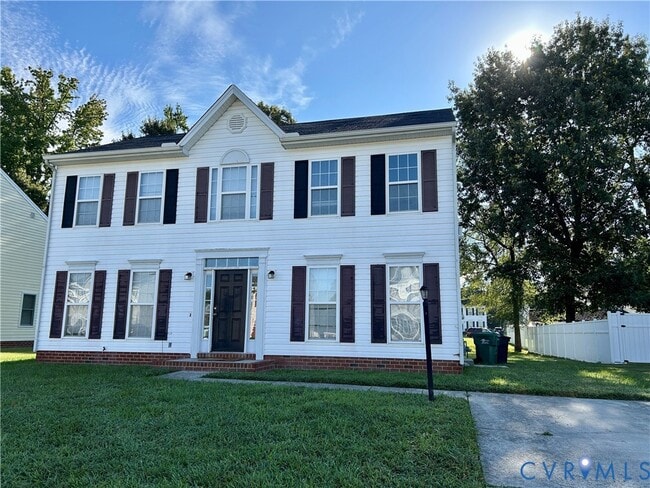 Foto del edificio - 5429 Stone Ln
